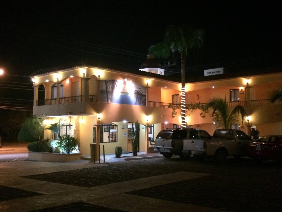 Hotel Posadas Del Ryal Ciudad Constitución Kültér fotó
