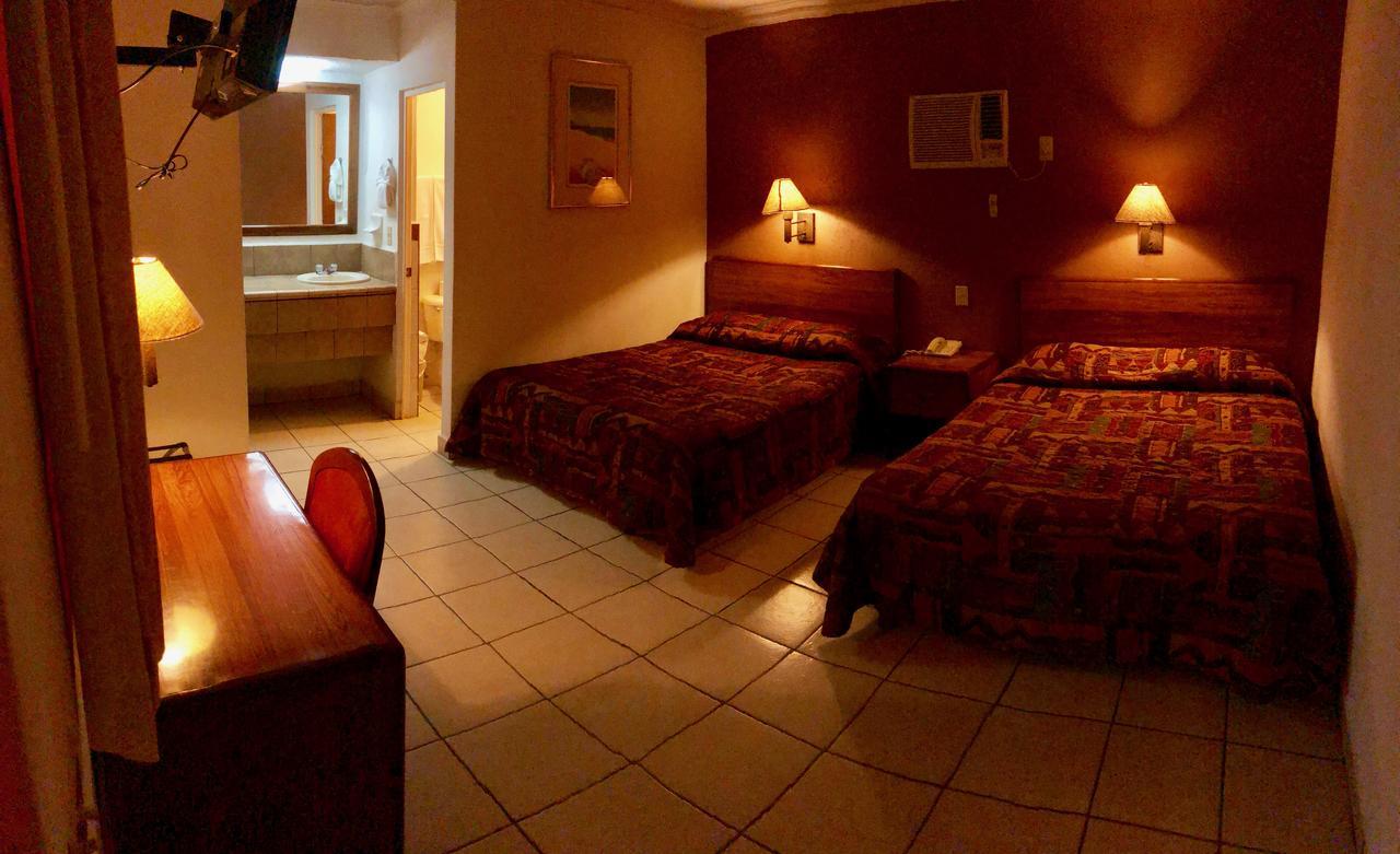 Hotel Posadas Del Ryal Ciudad Constitución Kültér fotó